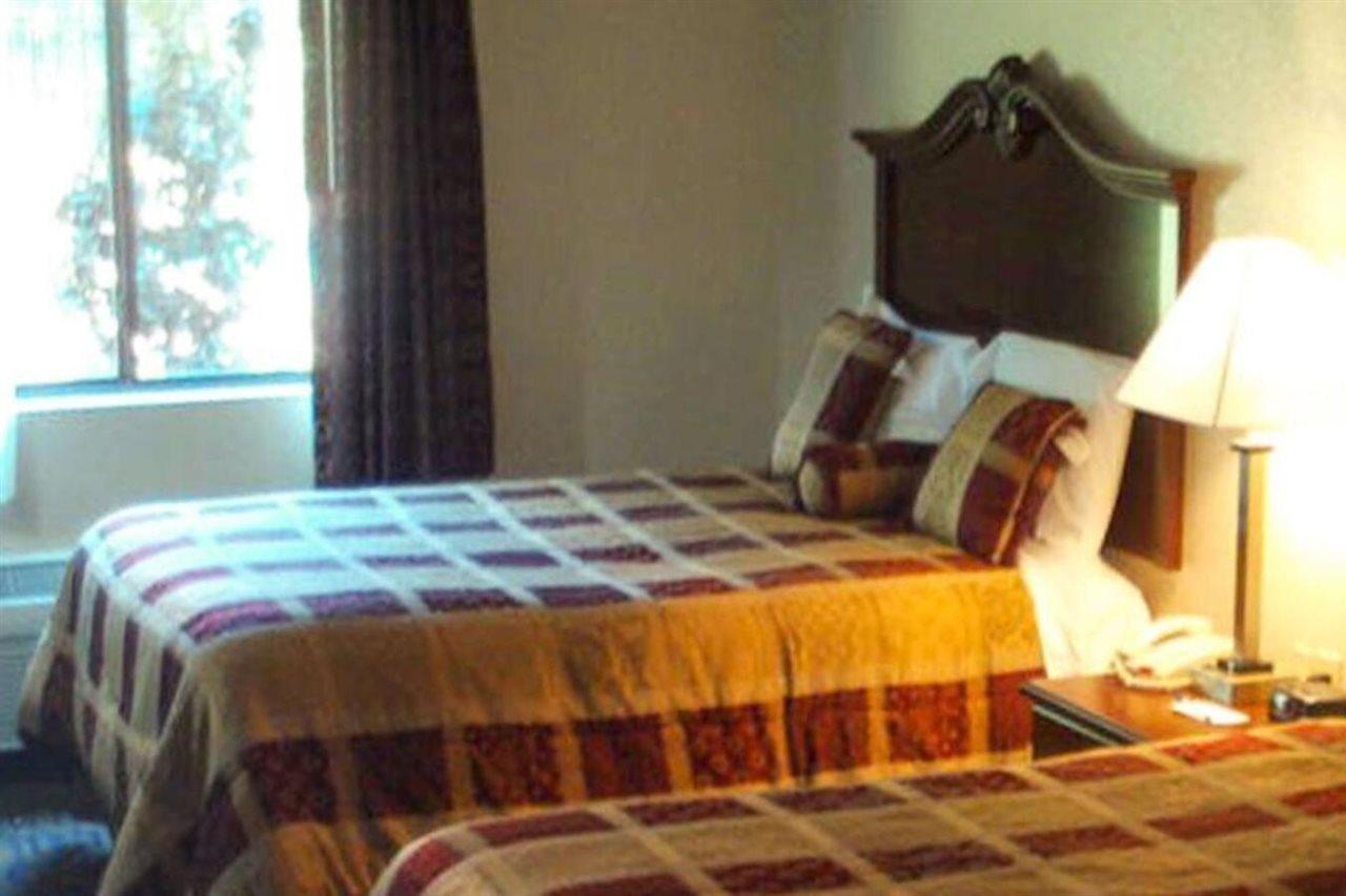 Western Motel Inn And Suites Hazelhurst Hazlehurst Dış mekan fotoğraf